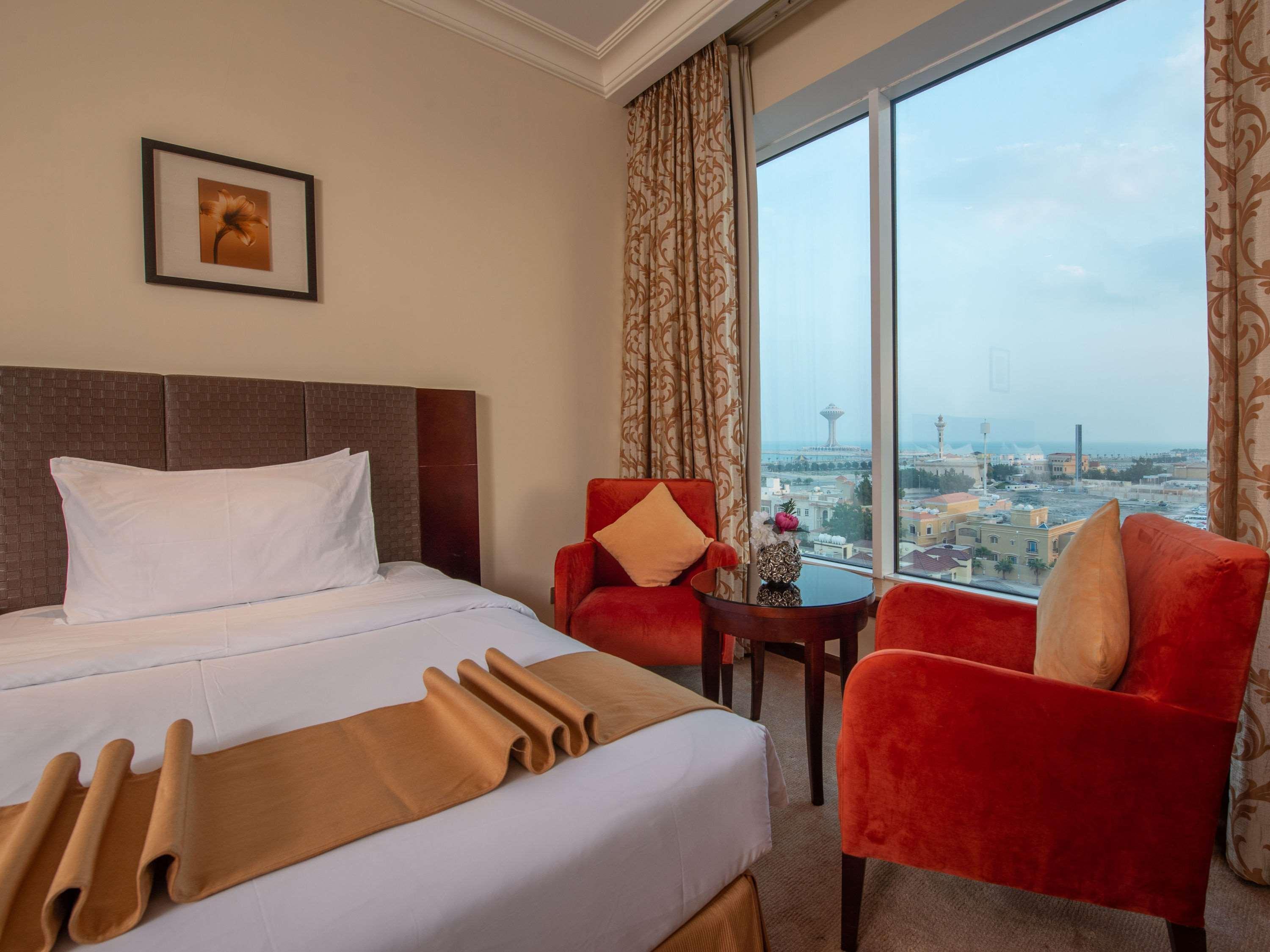 Mercure Corniche Al Khobar Exterior photo