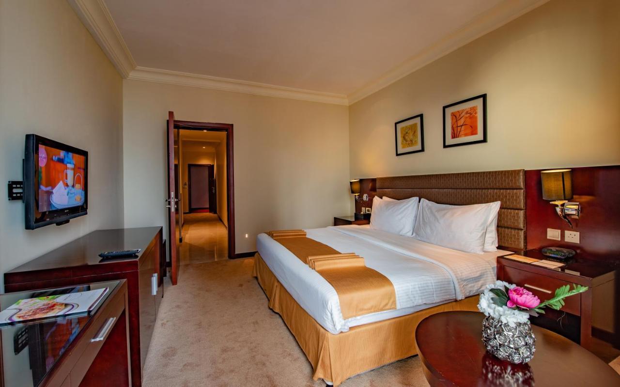 Mercure Corniche Al Khobar Exterior photo